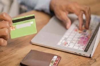 信用卡逾期利息怎么算？如何才能减免？